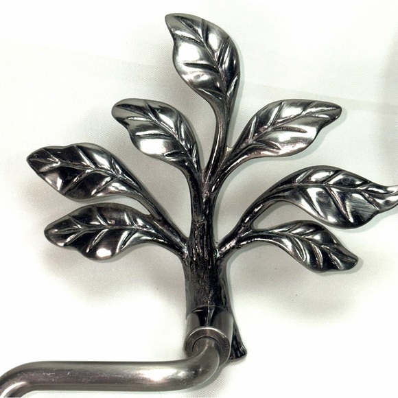 4 Pc Augustine Robe Hook Set-Toilet Paper Holder-Towel Ring-Pewter Leaf Bathroom